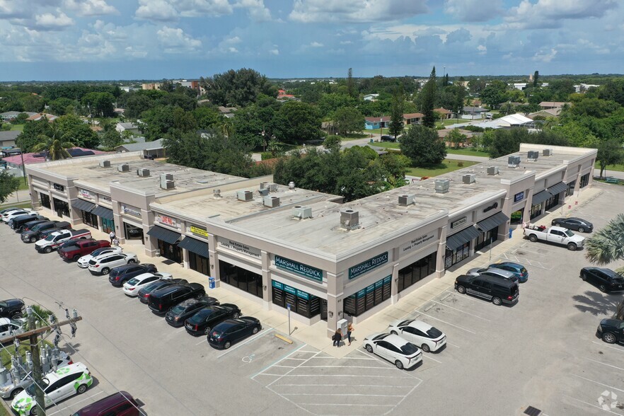 601 Del Prado Blvd N, Cape Coral, FL à vendre - Photo du bâtiment - Image 1 de 1