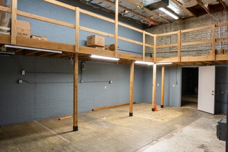 3829 N 3rd St, Phoenix, AZ for lease Interior Photo- Image 1 of 3