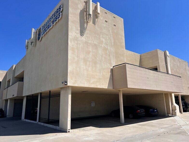 1333 E Madison Ave, El Cajon, CA à louer - Photo du bâtiment - Image 2 de 3