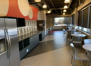 8615 51st Ave NW, Edmonton, AB for lease Interior Photo- Image 2 of 3