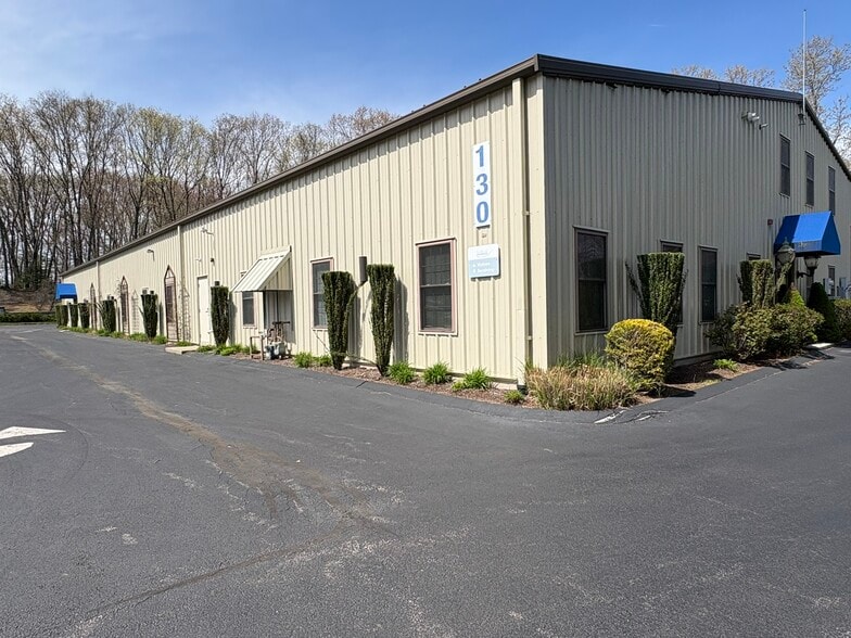 130 Industrial Dr, North Smithfield, RI for sale - Building Photo - Image 1 of 14