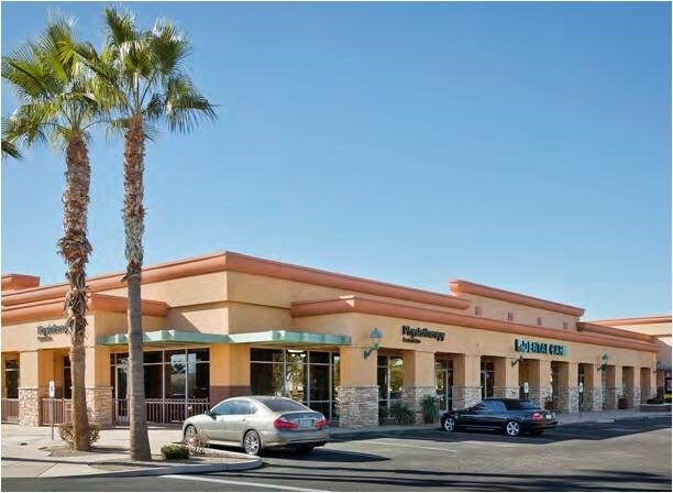 1110-1166 S Gilbert Rd, Gilbert, AZ à louer - Photo du bâtiment - Image 2 de 11
