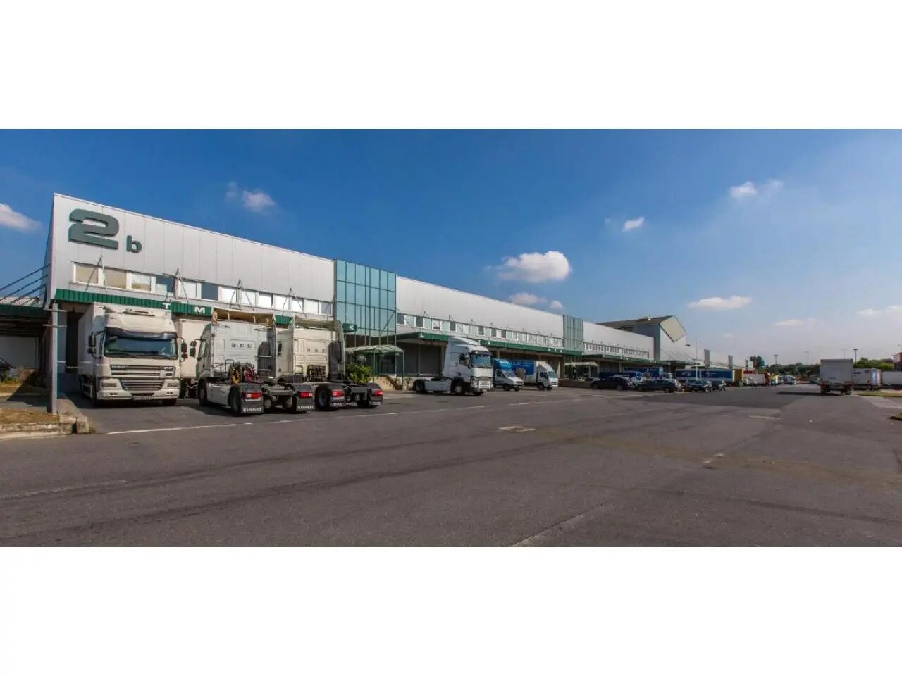 Flex dans Aulnay-sous-Bois à louer Photo du bâtiment- Image 1 de 7