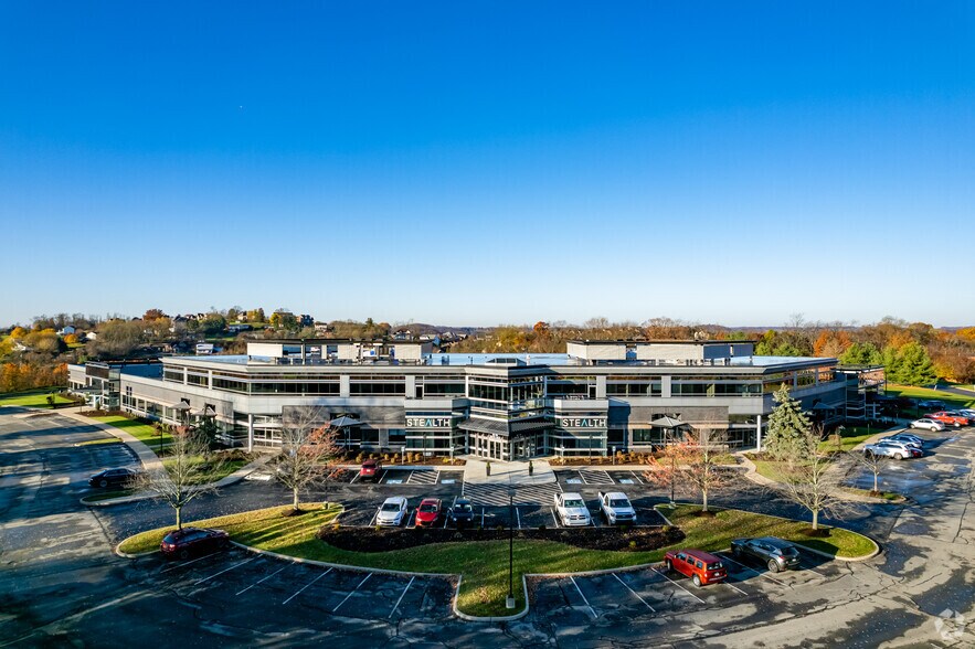 333 Technology Dr, Canonsburg, PA à louer - Photo du bâtiment - Image 3 de 23