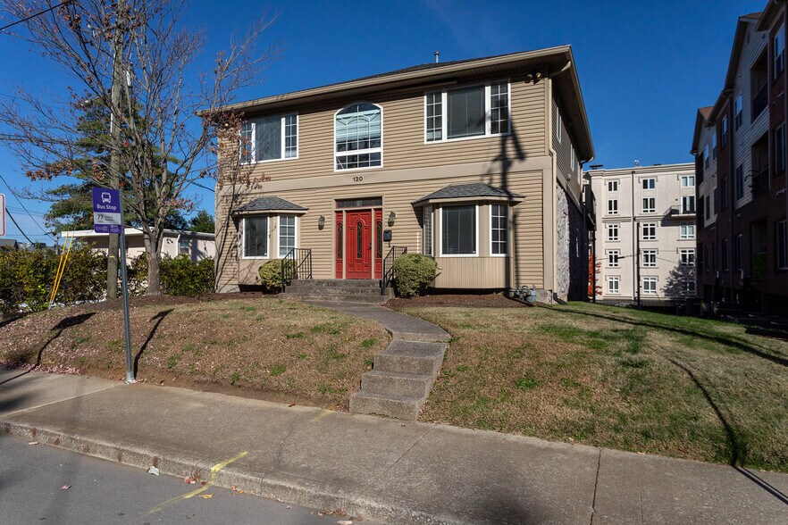 120 31st Ave N, Nashville, TN à louer - Photo du bâtiment - Image 3 de 17