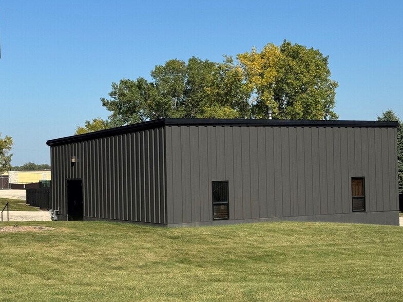 2985 S Ridge Rd, Green Bay, WI à vendre - Photo du bâtiment - Image 3 de 154