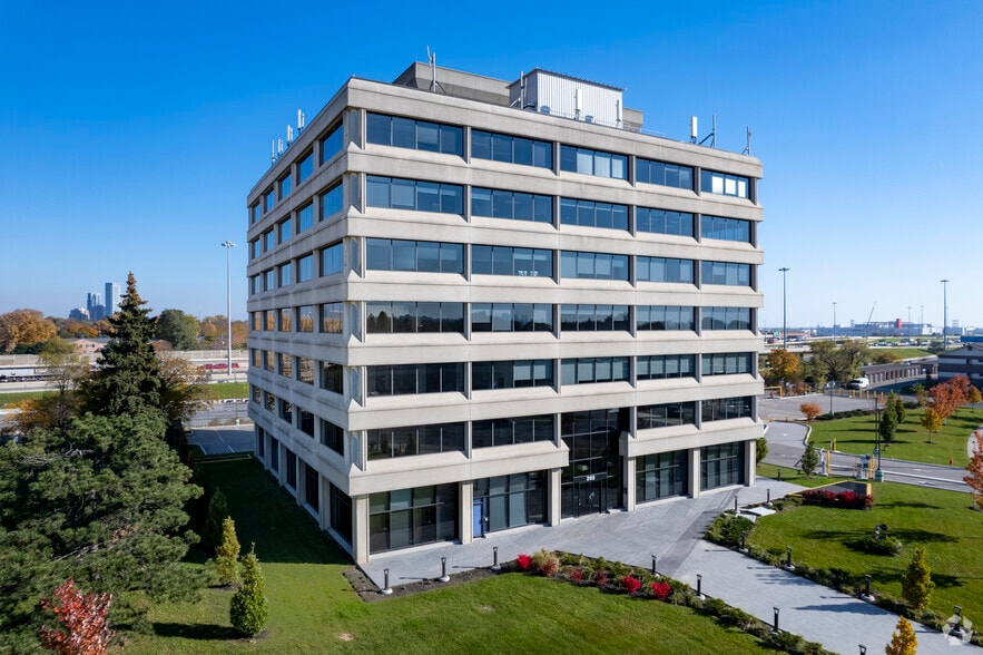 295 The West Mall, Toronto, ON for lease - Building Photo - Image 2 of 10