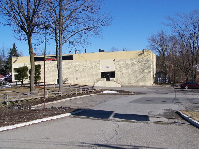 806 Route 17 N, Ramsey, NJ for lease - Building Photo - Image 1 of 32