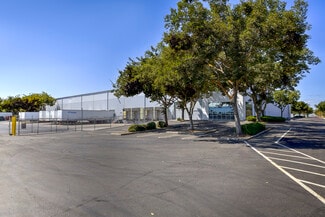 Plus de détails pour 1733 Morgan Rd, Modesto, CA - Industriel à louer
