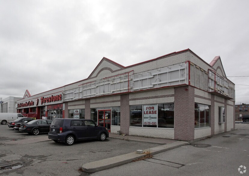 5401 Steeles Ave W, Toronto, ON for sale - Primary Photo - Image 1 of 1