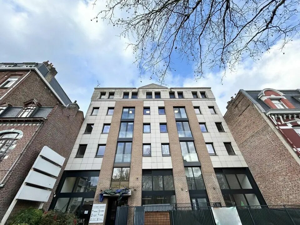 Bureau dans Lille à louer Photo du bâtiment- Image 1 de 7