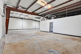 15100 Lee Rd, Humble, TX for lease Interior Photo- Image 2 of 5