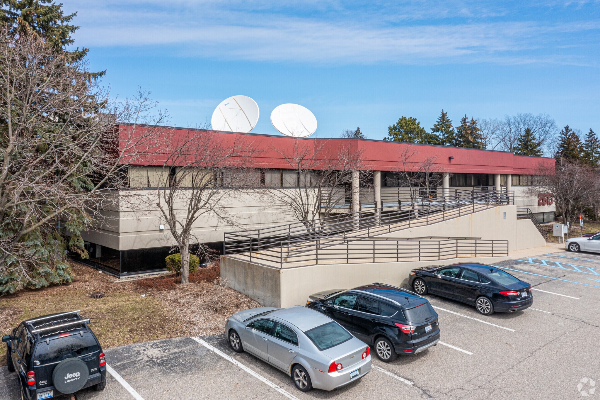2610 Horizon Dr SE, Grand Rapids, MI for lease Building Photo- Image 1 of 4