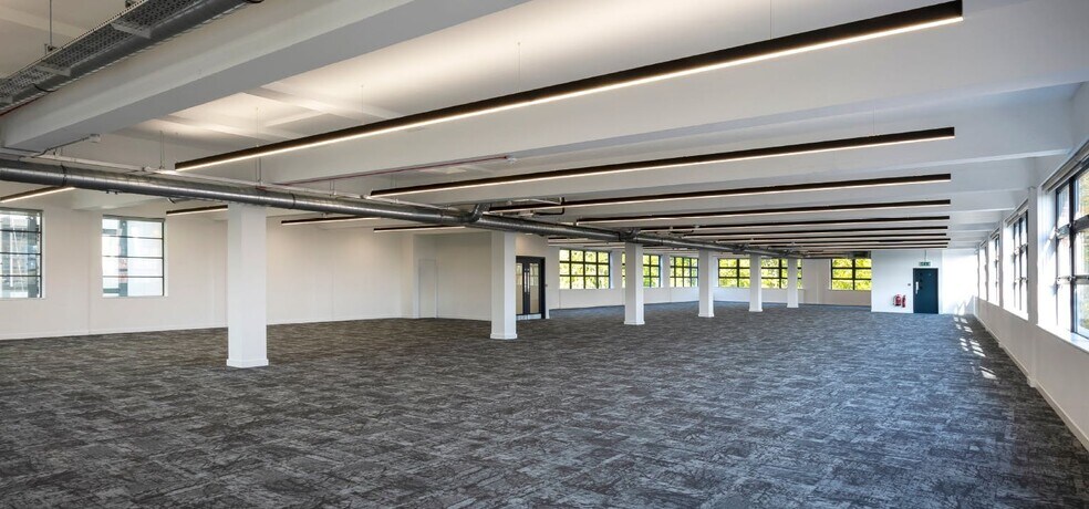 105-109 Salusbury Rd, Londres à louer - Photo intérieure - Image 2 de 4