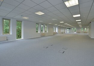 Crewe Rd, Manchester for lease Interior Photo- Image 1 of 1