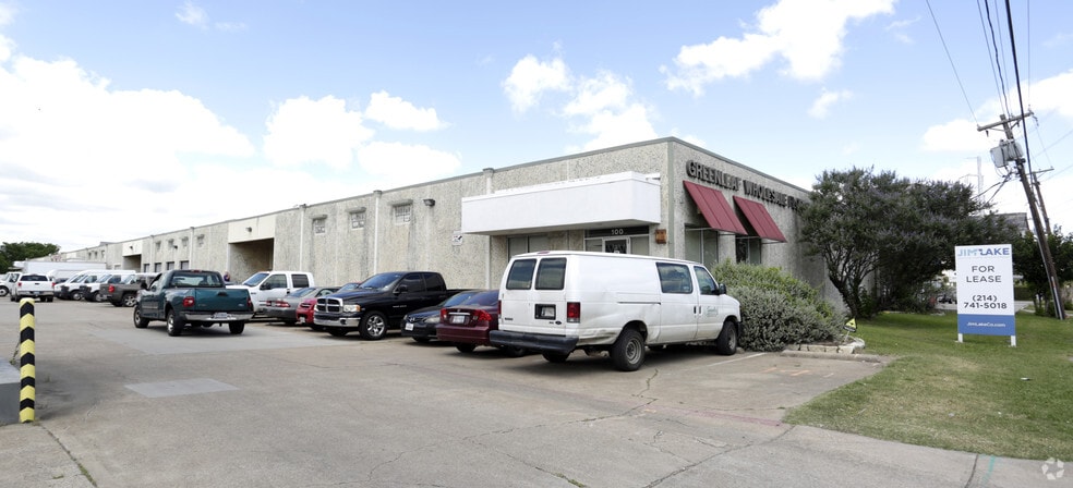 2777 Irving Blvd, Dallas, TX for lease - Building Photo - Image 1 of 8