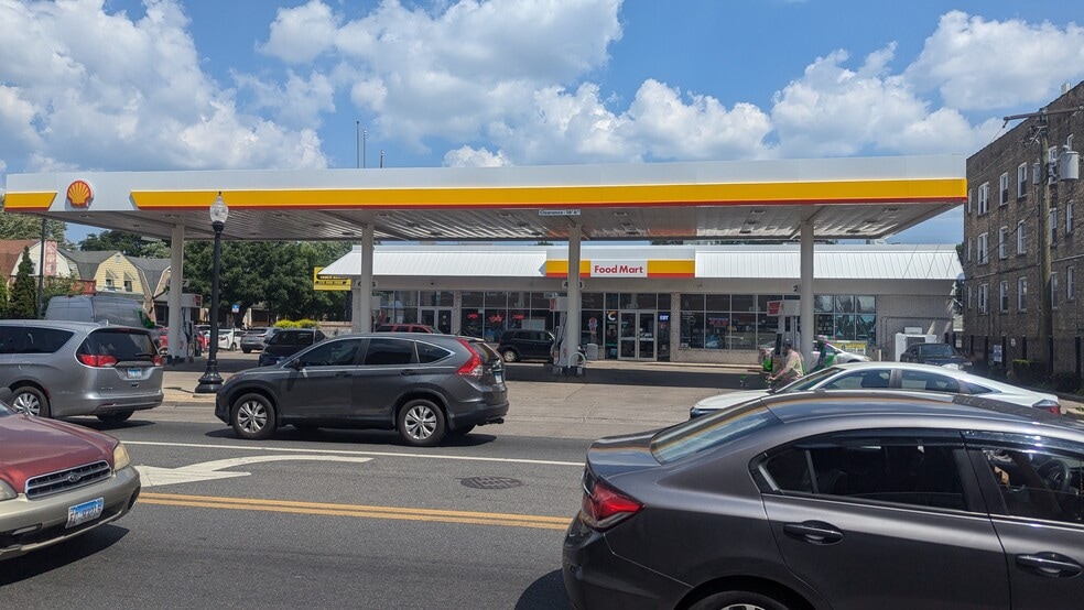 4359 N Pulaski Rd, Chicago, IL for lease - Building Photo - Image 2 of 7