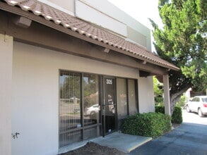 1894 Commercenter West Dr, San Bernardino, CA for sale Interior Photo- Image 2 of 4