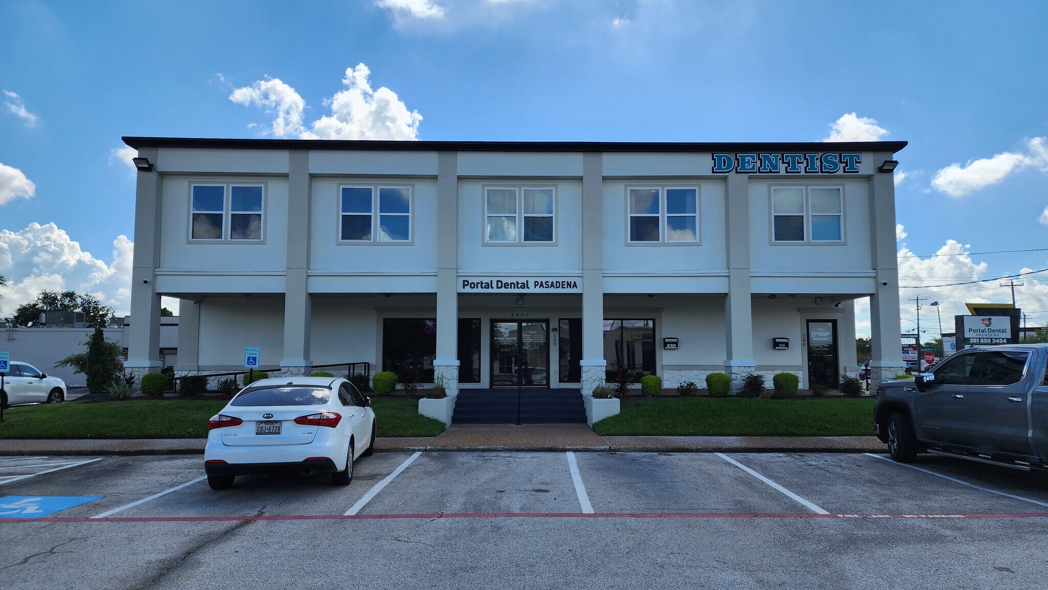 3409 Spencer Hwy, Pasadena, TX à louer Photo du bâtiment- Image 1 de 30