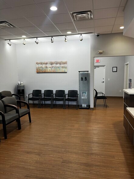 4585-4589 H.C. Yates Ln, Saint Cloud, FL à vendre - Photo du bâtiment - Image 3 de 8