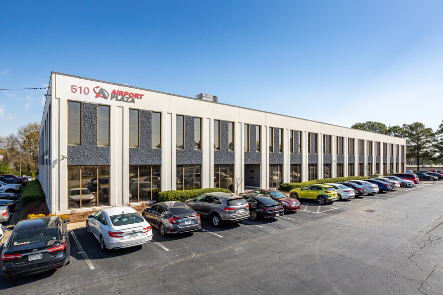 Airport Plaza - Commercial Real Estate