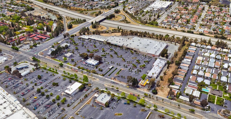 375 N Capitol Ave, San Jose, CA à louer - Photo du bâtiment - Image 2 de 9