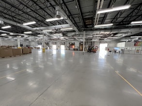 1816 SW Remington Trl, Huntsville, AL for lease Interior Photo- Image 2 of 3