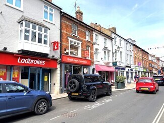 Plus de détails pour 24 Duke St, Henley On Thames - Commerce de détail à louer
