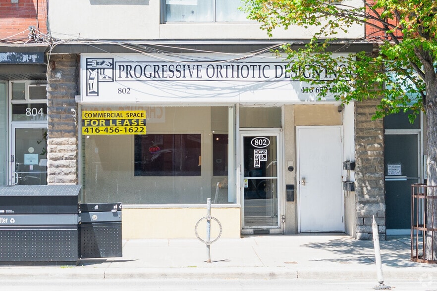 802 Bloor St W, Toronto, ON for lease - Building Photo - Image 3 of 5