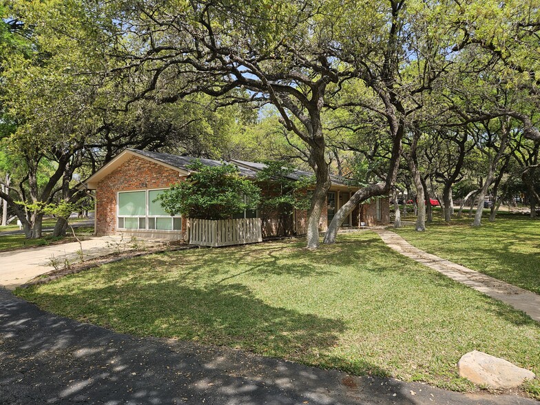13405-13411 George Rd, San Antonio, TX for lease - Building Photo - Image 3 of 16
