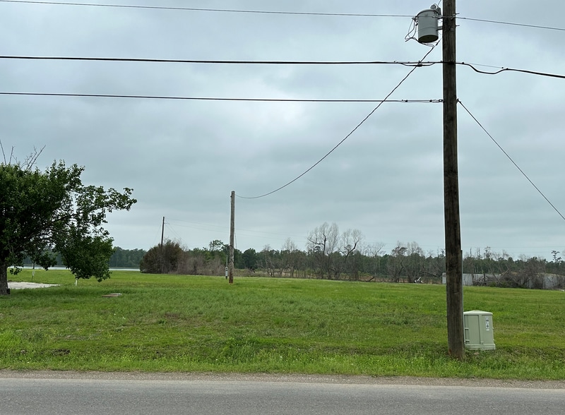 2004 Evergreen Rd, Westlake, LA for sale - Building Photo - Image 3 of 3