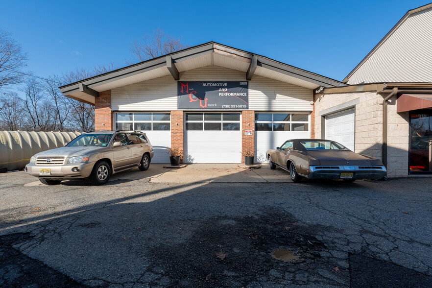 395 Clark St, Keyport, NJ à vendre - Photo du bâtiment - Image 3 de 10