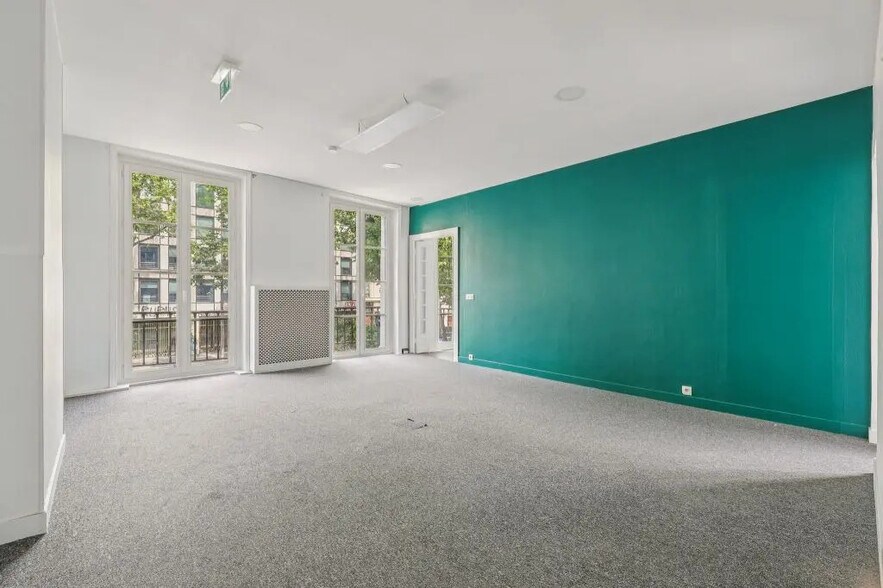 36 Rue Meslay, Paris à vendre - Photo du bâtiment - Image 3 de 12