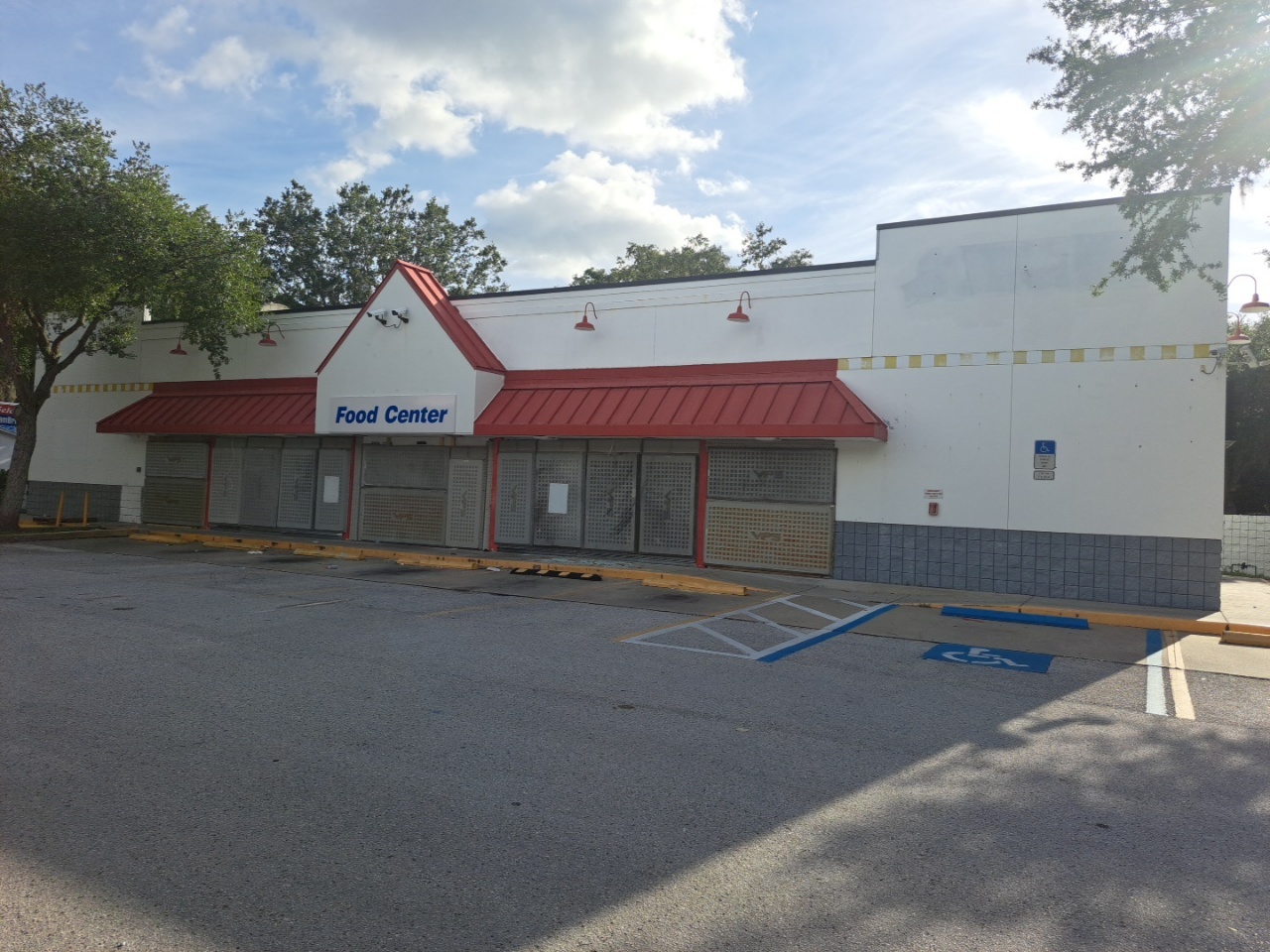 6933 US Highway 301 S, Riverview, FL for lease Primary Photo- Image 1 of 2