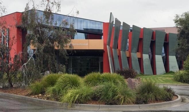 1500 Ferntree Gully Rd, Knoxfield for lease Primary Photo- Image 1 of 5