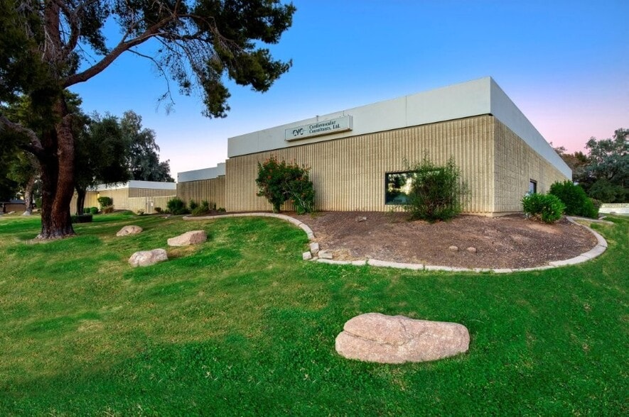 5310 W Thunderbird Rd, Glendale, AZ for lease - Building Photo - Image 2 of 10