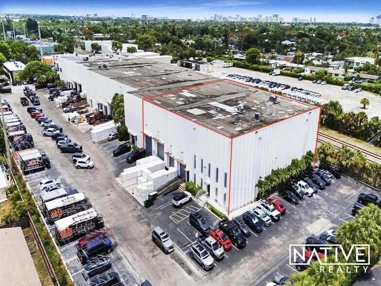 1500-1600 NE 12th Ter, Fort Lauderdale, FL for lease - Building Photo - Image 3 of 23