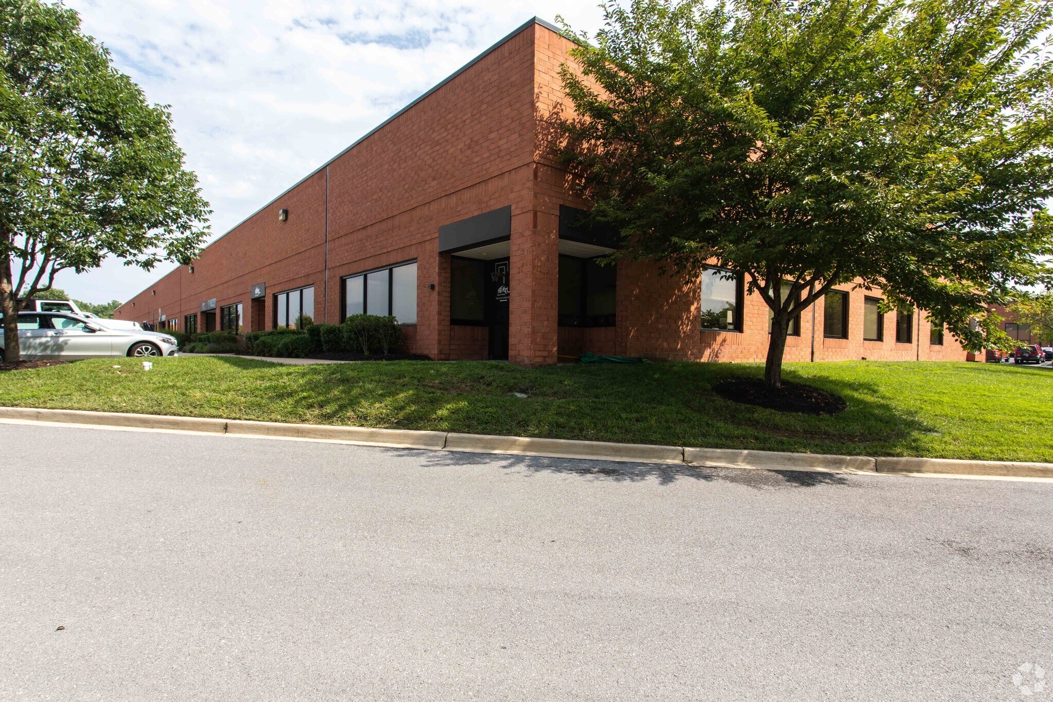 5119 Pegasus Ct, Frederick, MD for lease Primary Photo- Image 1 of 10