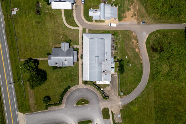 Plus de détails pour 4125 Whites Creek Pike, Whites Creek, TN - Commerce de détail à louer