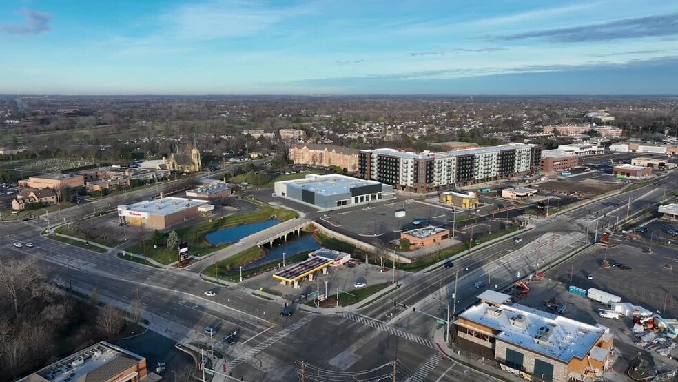 260 McHenry Rd, Buffalo Grove, IL for lease - Commercial Listing Video - Image 2 of 6