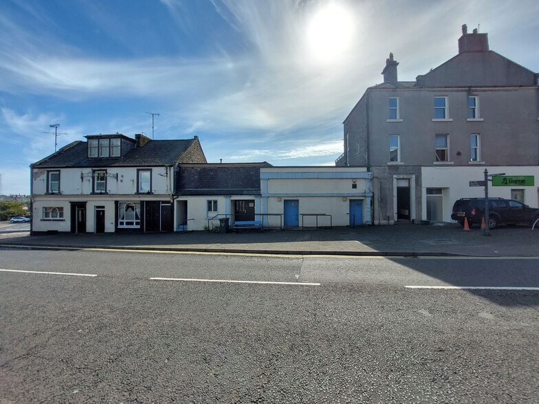 3-5 Catherine St, Arbroath à vendre - Photo principale - Image 1 de 5