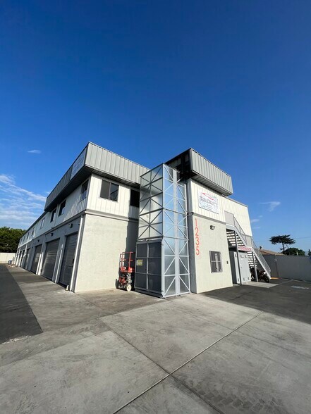 1235 Pierre Way, El Cajon, CA à louer - Photo du bâtiment - Image 1 de 13