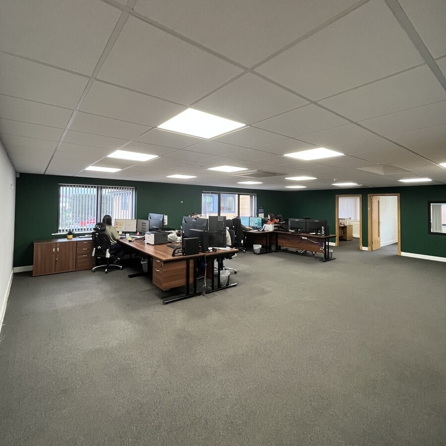 20-21 Wetmore Rd, Burton On Trent, STS DE14 1DU - Unit 21 - - Interior Photo - Image 2 of 6