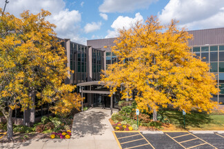 Plus de détails pour 903 Commerce Dr, Oak Brook, IL - Bureau à louer