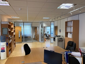 Centennial Ave, Borehamwood à louer Photo intérieure- Image 2 de 2