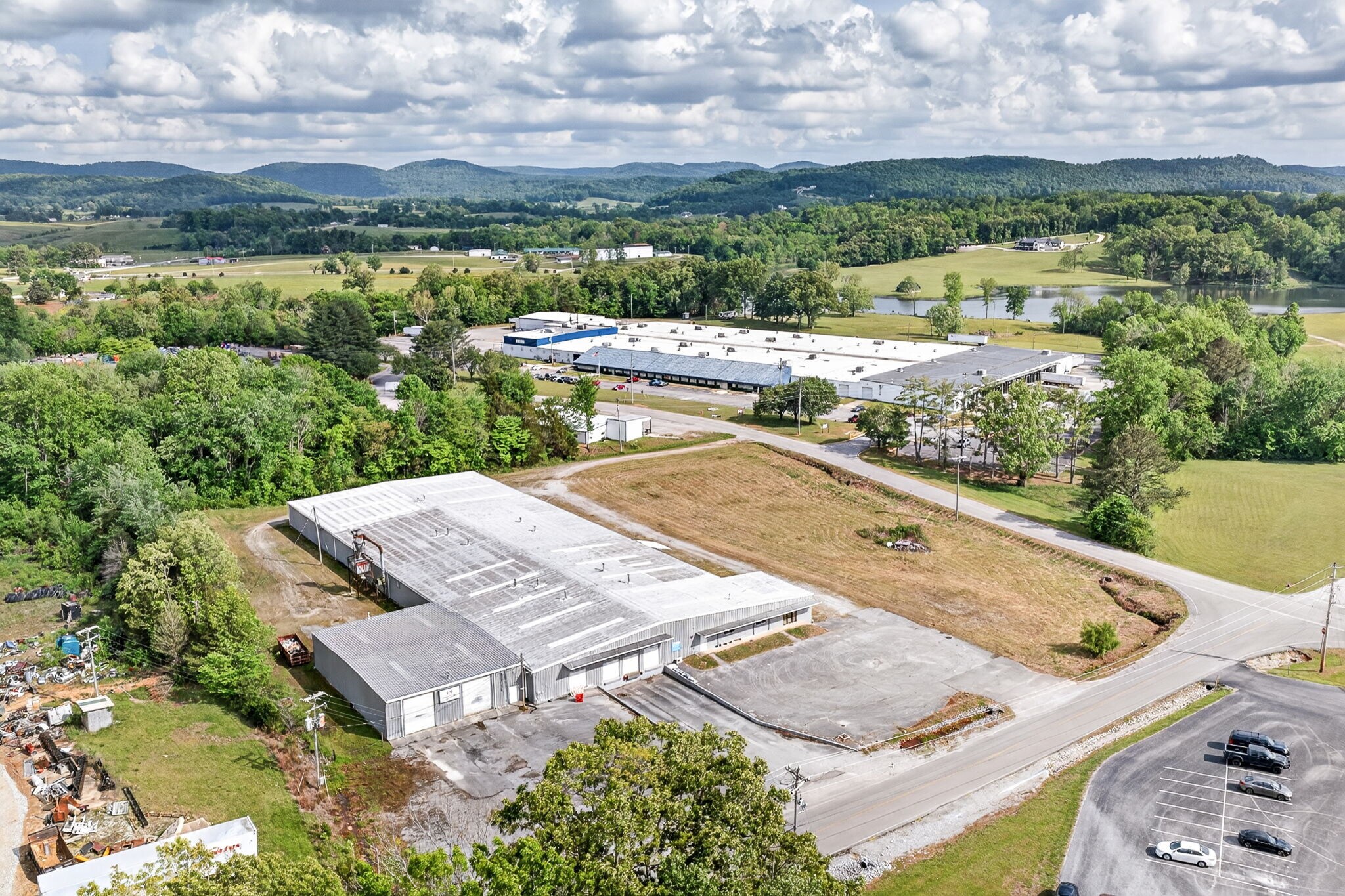 167 Industrial Park Cir, Livingston, TN à vendre Photo principale- Image 1 de 24