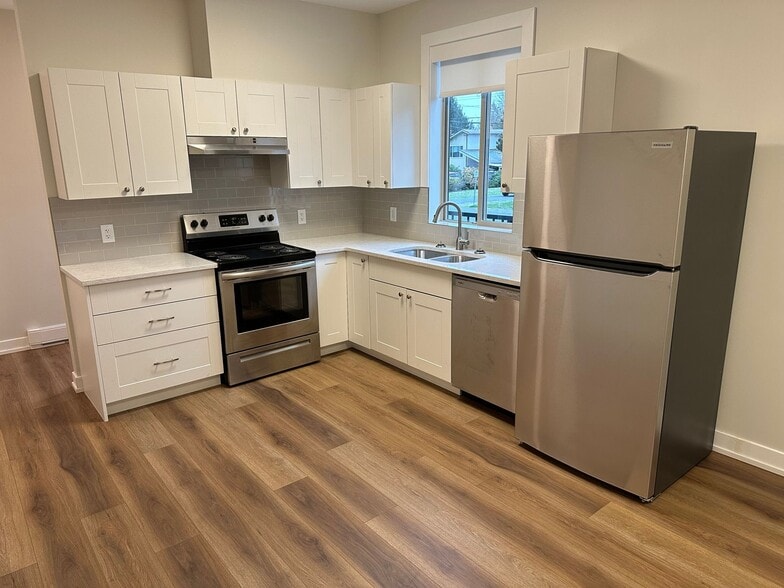 2645 Peatt Rd, Langford, BC à vendre - Photo intérieure - Image 3 de 19