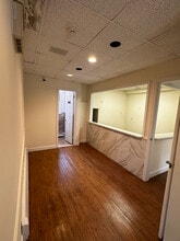 657-659 Yonkers Ave, Yonkers, NY à louer Photo intérieure- Image 1 de 8