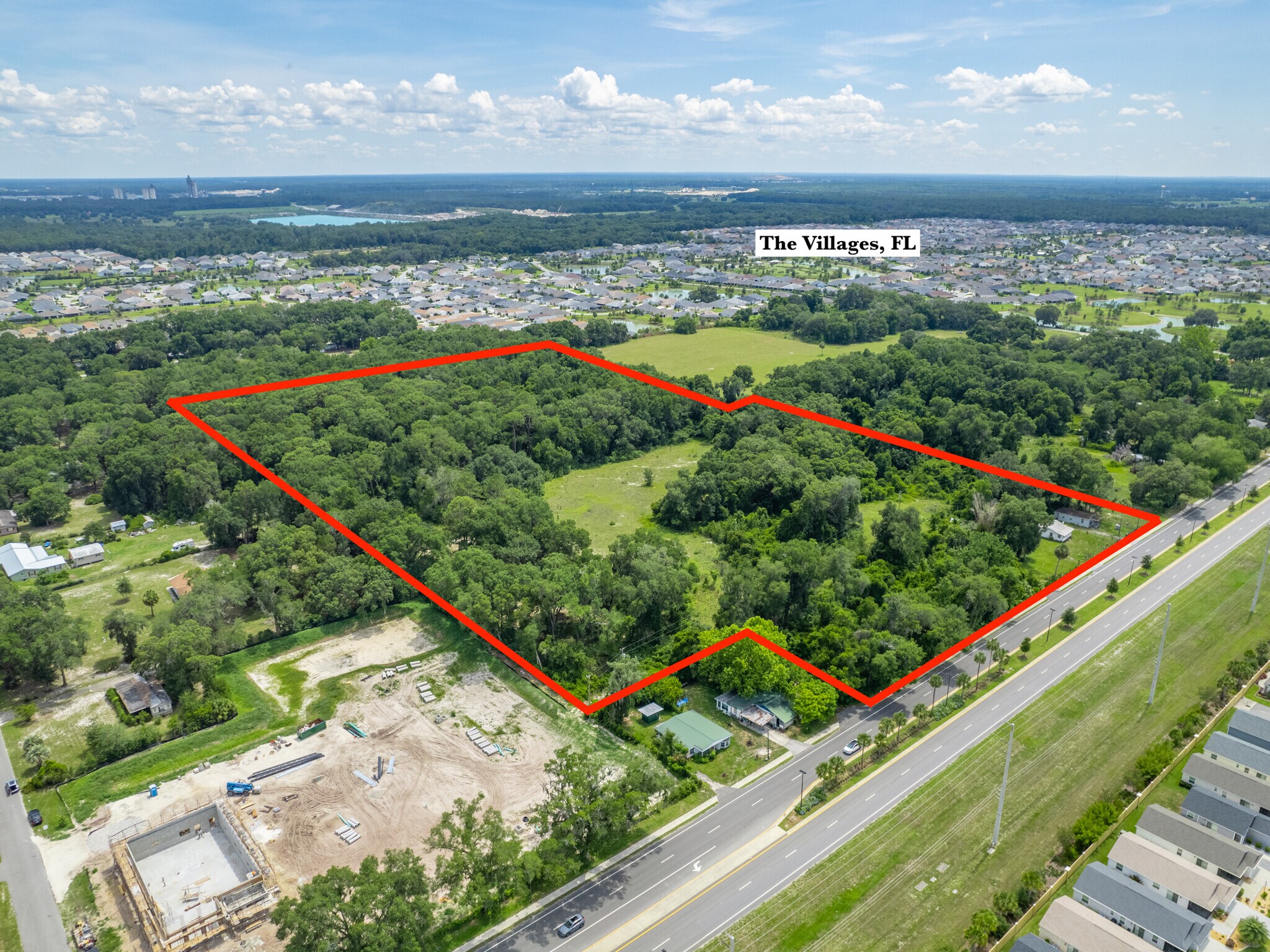 5245 Warm Springs Ave, Wildwood, FL for sale Primary Photo- Image 1 of 18