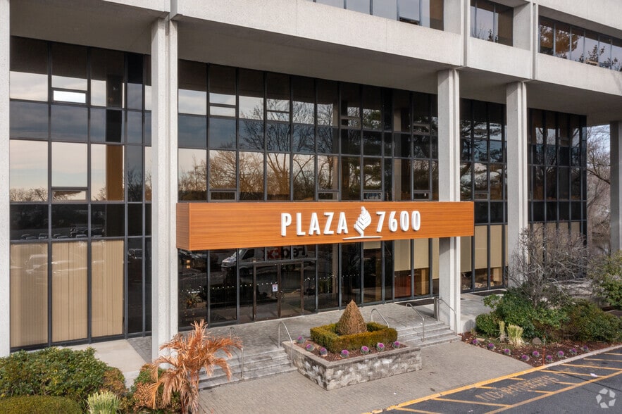 7600 jericho Tpke, Woodbury, NY for lease - Building Photo - Image 3 of 27